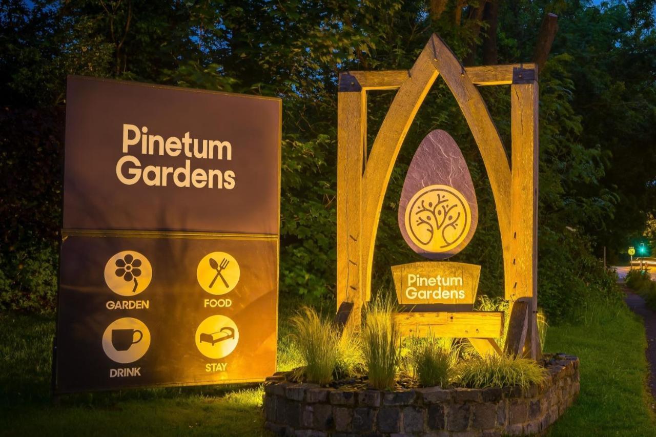 Pinetum Garden Cottages St Austell Bagian luar foto